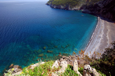 LIMNIONAS ...
