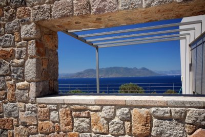 AEGINA ...