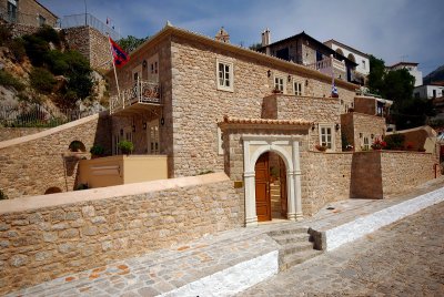 HYDRA  ISLAND  ...