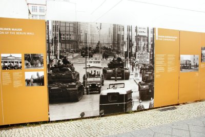 Checkpoint Charlie Display