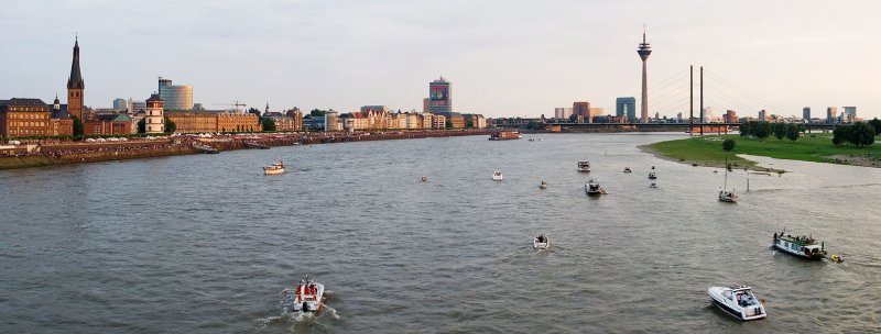 Rhein-Panorame from Oberkassel Bridge