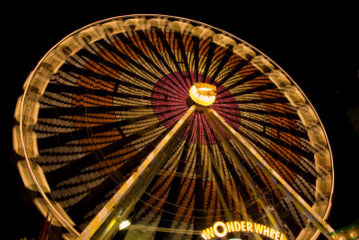Ferris wheel in action