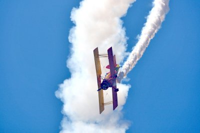 2O0Q2107.jpg