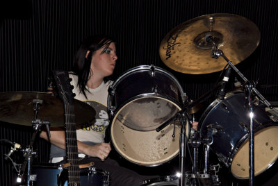 Alisha the drummer 2122.jpg
