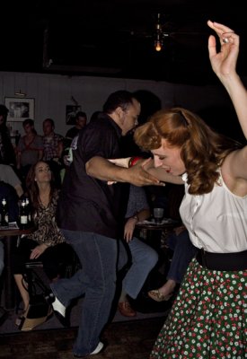 Dancing up a storm to Wayne the Train 3022w.jpg