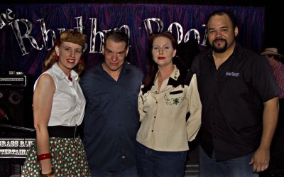 Wayne and Fan Club3036w.jpg