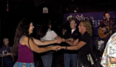 Pattee and gail dancing up a storm 3761w.jpg