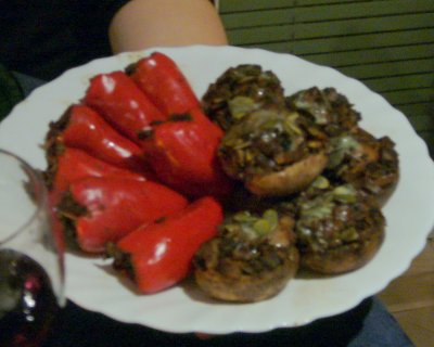 mushrooms and peppers w/brandy,cacao,honey,shitake & oyster mushrooms,pumpkin seeds garnished w/gorgonzola