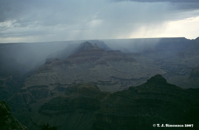 Rain in Grand Canyon
