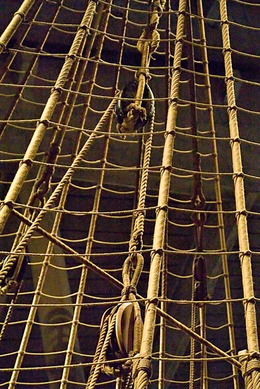 Main mast shrouds