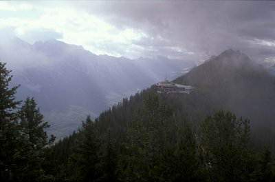 Sulphur Mountain 3.jpg