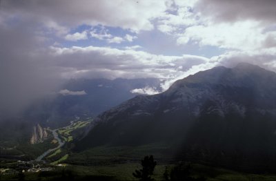 Sulphur Mountain 4.jpg