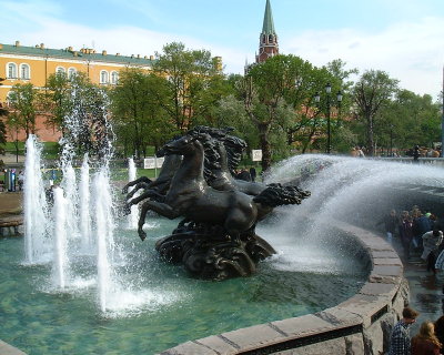 Manege fountains1.jpg