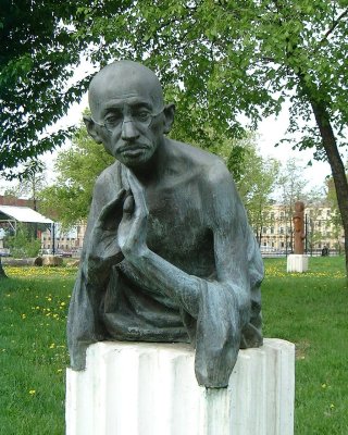 Ghandi.jpg