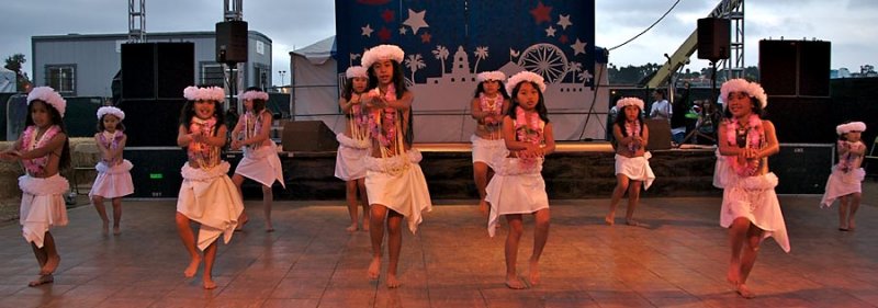 Lei Oleander (Polynesian) Dance