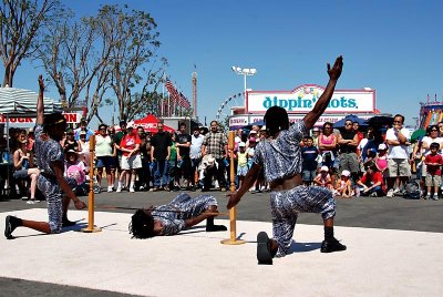 Mapapa African Acrobats
