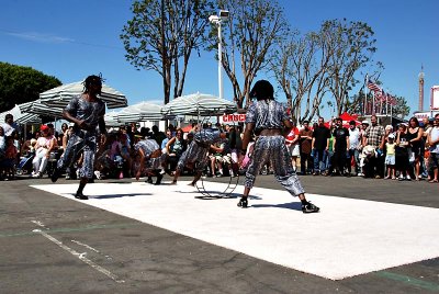 Mapapa African Acrobats