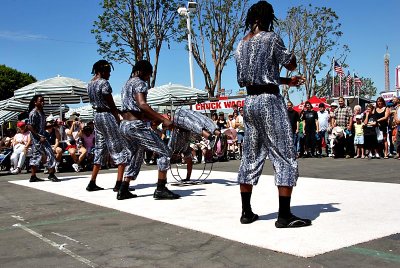 Mapapa African Acrobats