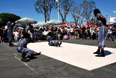 Mapapa African Acrobats