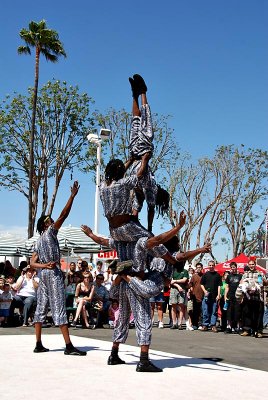 Mapapa African Acrobats