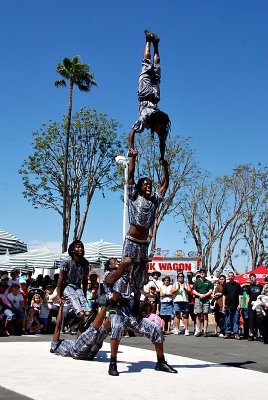 Mapapa African Acrobats