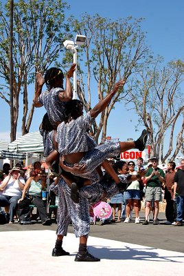 Mapapa African Acrobats