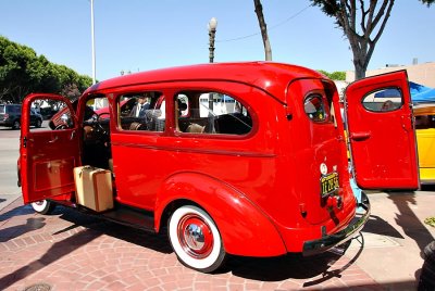 1942 Chevy Suburban (rare)