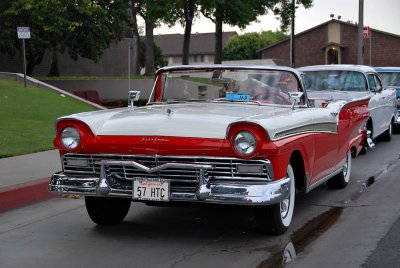 1957 Ford Skyliner with Retractabe Hardtop