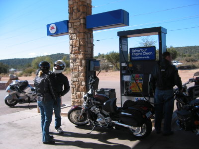 Shannon, Eric and Nick gassing up in Payson