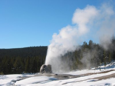 What timing - Lone Star geyser erupts!