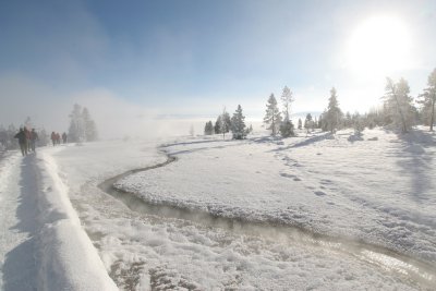 A frosty morning at West Thumb