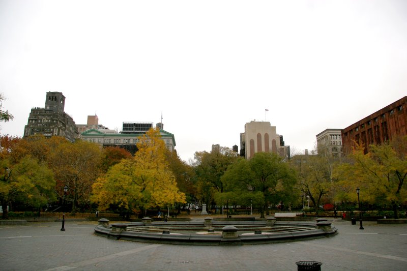 Park View - Fountain & Eastern Horizon