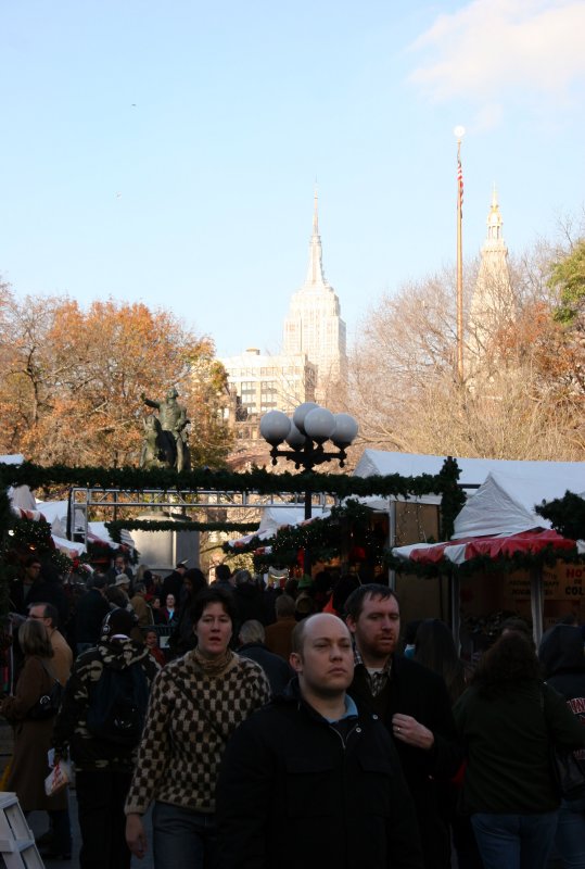 Thanksgiving Weekend Holiday Shopping