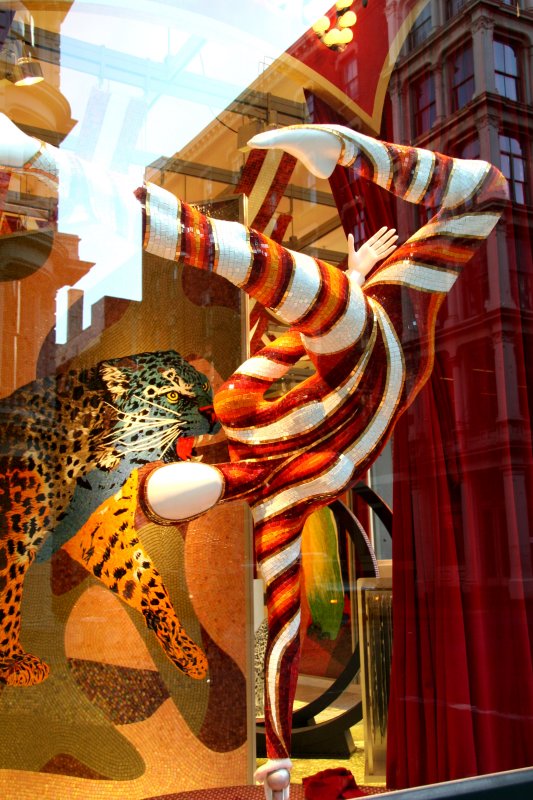 Tile Acrobat - SICIS Gallery Window