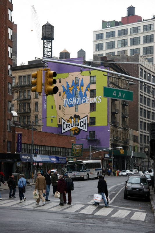CRUNCH Billboard