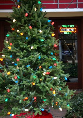 Ennio  & Michael Ristorante Holiday Tree