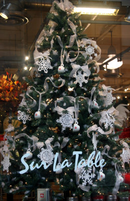 Sur la Table Christmas Tree at Spring Street
