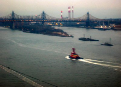 East River - Roosevelt Island & Queens Borough Bridge