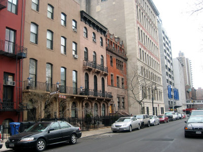 View from Rutherford Place to 2nd Avenue