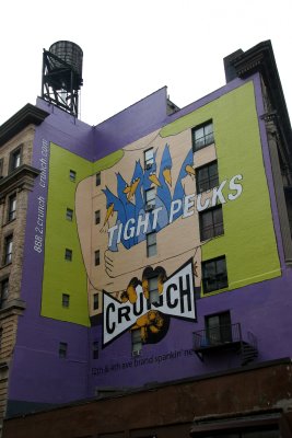 CRUNCH Billboard