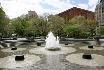 Fountain - NYU Buildings