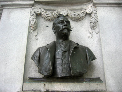Richard Morris Hunt Monument