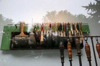 Paint Brushes & Blade Sharpening Hand Rods