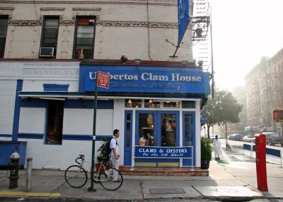 Umberto's Clam House