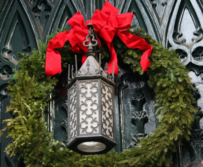 Presbyterian Church - Hawthorne Tree Berries & Christmas Wreath