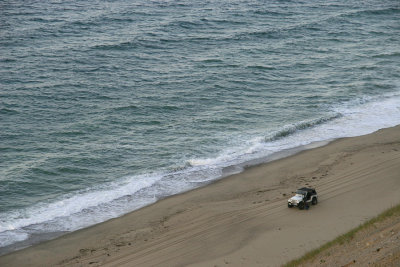 4x4 on the beach.