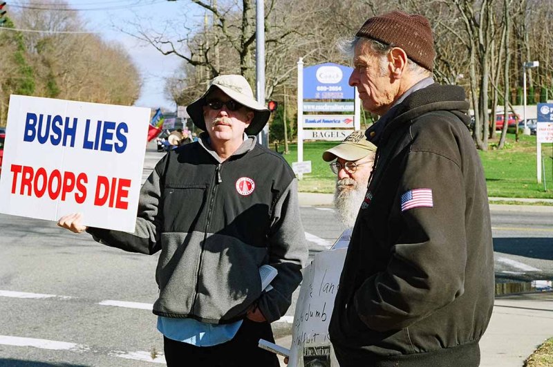Protest 11-25-06-9-Edit.jpg