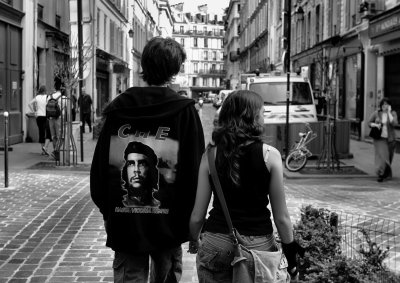 Che and his girlfriend