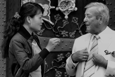 dialogue east / west