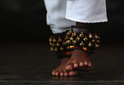 dancing feet / tamil dancer